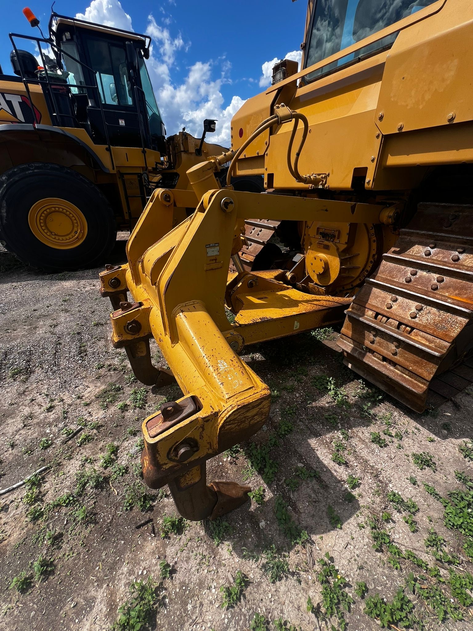 2011 CATERPILLAR D6T XL - Image 4